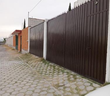Puebla House | Spacious Casa for Families: Pet Friendly & Breakfast Included