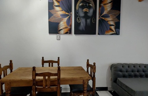 Luis Guillon Apartment | Family-Friendly Casa Ana: Close to Airport & Rated 9.1