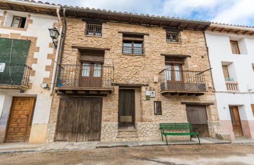Beceite Apartment | Casa Ana: Guest Rated 9.3 with Family & Pet-Friendly Amenities