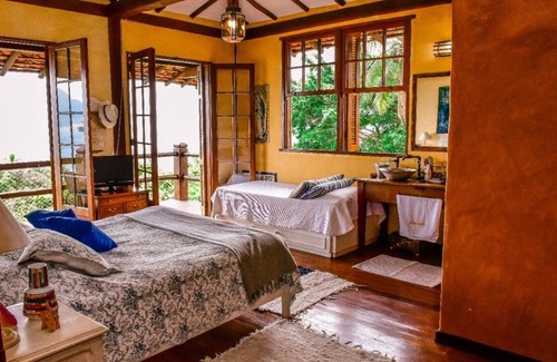 Siriuba House | Casa AnaCapri with a beautiful sea view! in Ilhabela