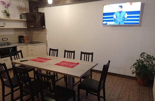 Azuga Cabin | Family-Friendly Retreat at Casa Anda for Unforgettable Stays