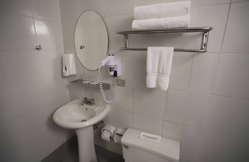 Nazca Hotel | Discover Casa Andina Standard Nasca: Pool & Spa Retreat