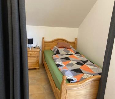Wallersdorf Apartment | Casa Andrea: Family-Friendly 3-Bedroom Apartment Escape