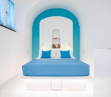 Amalfi Apartment | Oceanfront Bliss at Casa Andreana - Guest Rated 9.7/10