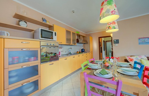 Vesio Apartment | Scenic Casa Angiolina with Lake & Mountain Views in Tremosine