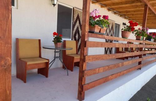 Corbu House | Discover Casa Anhela: Pet and Child Friendly Retreat