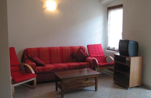 Tiarno di Sotto Apartment | Discover Casa Anita: Pet-Friendly Haven for Families