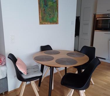 Favoriten Apartment | Top-Rated Casa Anja: Family-Friendly Retreat Awaits