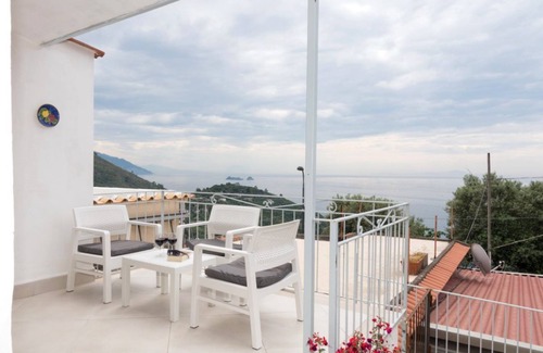 Nerano House | Casa Anna in Nerano 10 minutes from the sea