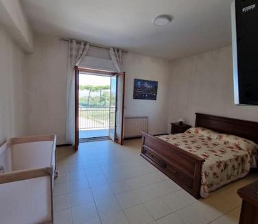Naples Apartment | Family-Friendly Retreat at Casa Anto Enzo, Napoli