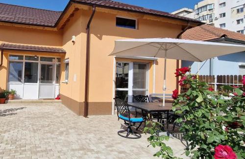 Buzau House | Oceanfront Casa Anton Buzău: Guest Rated 9.7/10