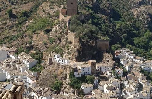 Cazorla House | Casa Antonia 55: Top-Rated Family-Friendly Getaway