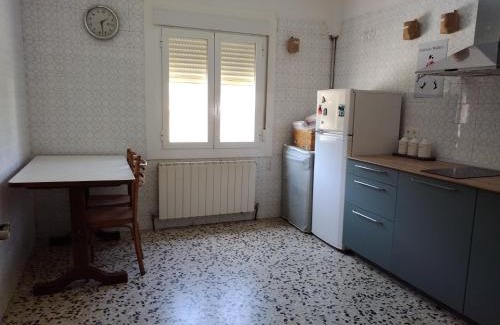 Igea Apartment | Family-Friendly CASA ANTONIO Y GABI near Dinosaur Route