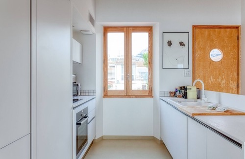 8th Arrondissement Apartment | CASA AO - Oceanfront Duplex with Terrace & Spa Retreat