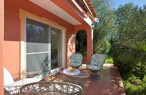 Messines de Baixo House | Discover Casa Arcadia T3: Pet-Friendly Comfort Awaits