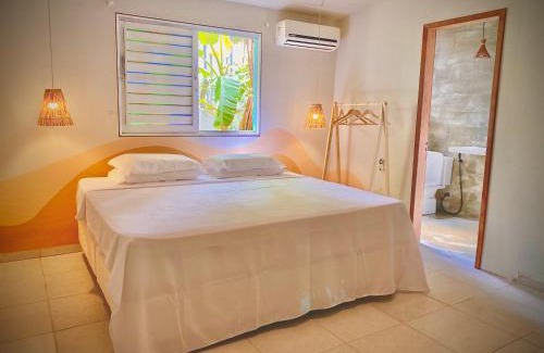 Barreira do Boqueirao House | Pet-Friendly Casa Aratu with Ocean Views & Perfect Score