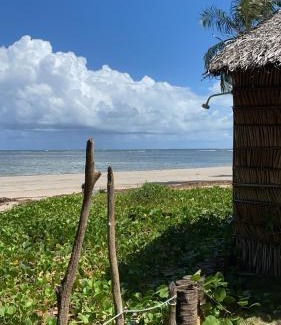 Barreira do Boqueirao House | Pet-Friendly Casa Aratu with Ocean Views & Perfect Score
