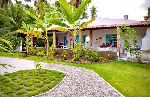 Barreira do Boqueirao House | Pet-Friendly Casa Aratu with Ocean Views & Perfect Score