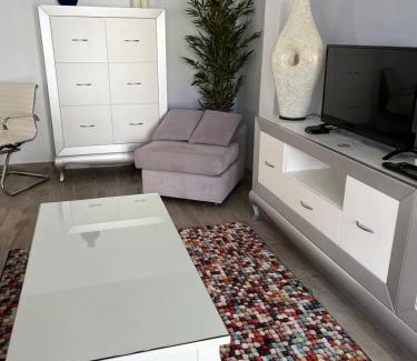 Altea Apartment | Pet-Friendly Oceanfront Retreat: CASA ARBOL DE VIDA