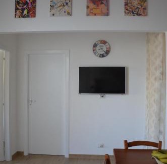 Casuzze House | Family-Friendly Getaway at Casa Arca: Rated 9/10 by Guests