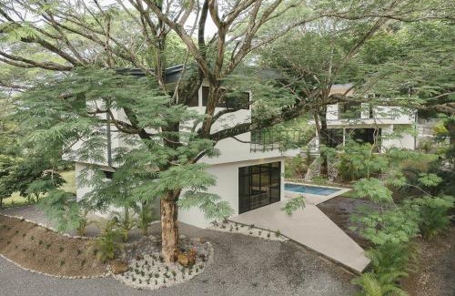 Nosara House | Casa Arcilla: Oceanfront Retreat with Pool & Hot Tub