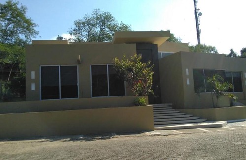 Girardot Villa | Discover Casa Arena: Pet-Friendly Retreat with Pool Access