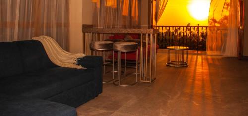 Taganga Villa | Discover Casa Arev: Family-Friendly Oasis with Pool & Ocean Views