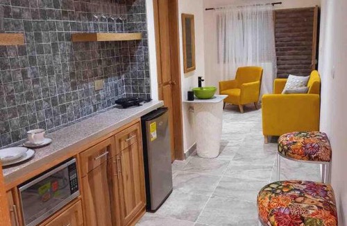 Taganga Villa | Discover Casa Arev: Family-Friendly Oasis with Pool & Ocean Views