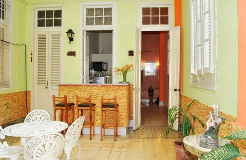Centro Havana House | Ocean View Retreat at Casa Arian: Spa & Family-Friendly