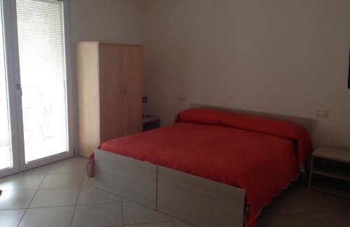 San Benedetto di Lugana Apartment | Relax at Casa Armonia: Oceanfront Views & Hot Tub Awaits