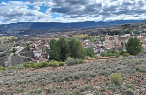 Zarra House | Cozy Casa Arriba Village House in Zarra - Rated 9.4/10