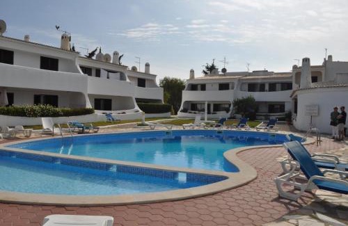 Vale de Covo Apartment | Discover Casa as Gaïvotas: Oceanfront Paradise with Pool