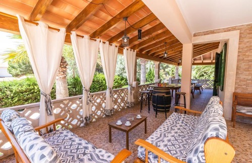 Cala Santany Ski Chalet | Casa Aurora: Family-Friendly Retreat with Pool & 4-Star Comfort