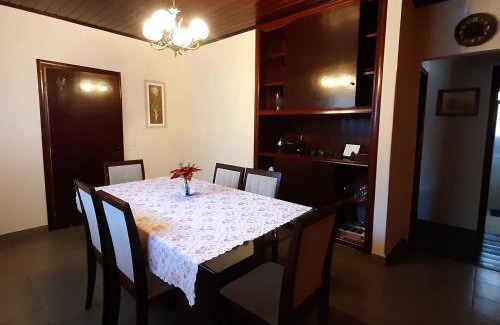 Vila Albertina House | Family-Friendly Casa Avelar with Kitchen in Campos do Jordão