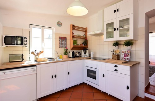 Beira Villa | Discover Casas do Estação: Top-Rated Country House Escape