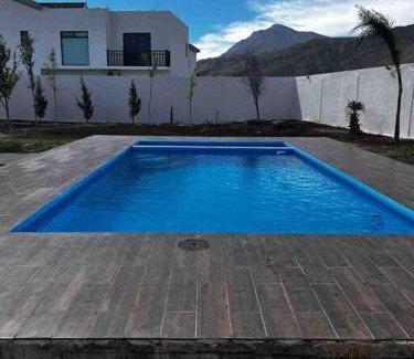 Cuatrocienegas De Carranza House | Relaxing Stay at Casa Bartoleña with Pool & Family Amenities