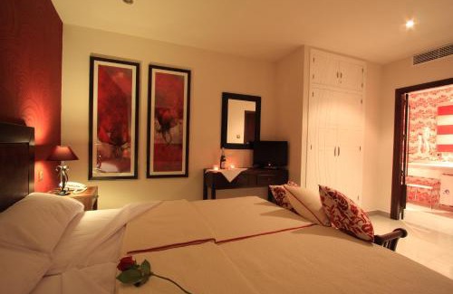Barrio de la Villa Hotel | Relax at Casa Baños de la Villa with Pool & Ocean Views