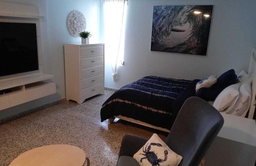 Jobos Villa | Experience Casa Babbie: Family-Friendly Stay with Hot Tub