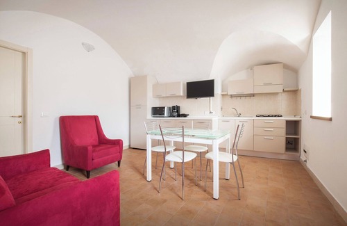 Cassone Apartment | Cozy Bacio Apartment: Pets Welcome in Malcesine-Cassone