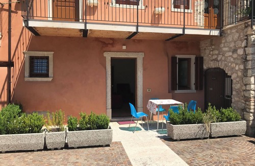 Cassone Apartment | Cozy Bacio Apartment: Pets Welcome in Malcesine-Cassone