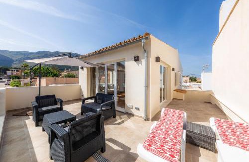 Colonia de Sant Pere House | Discover Casa Bahia Colonia: 4-Star Oceanfront Retreat