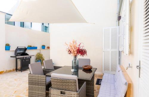 Colonia de Sant Pere House | Discover Casa Bahia Colonia: 4-Star Oceanfront Retreat