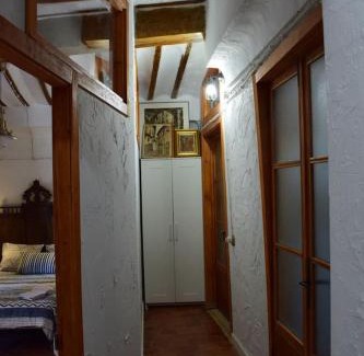 Albarracin Apartment | Pet-Friendly Retreat at Casa Balcón de Albarracín