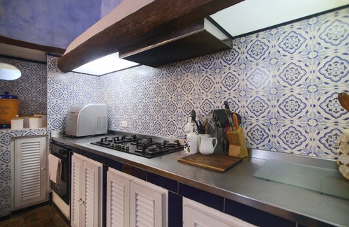 Centro House | Discover Casa Baloco By Soho: Spa, Hot Tub & Family-Friendly