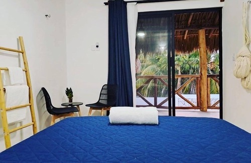 El Cuyo Hotel | Casa Baloo: Guest Rated 10/10 with Pool and Spa Amenities