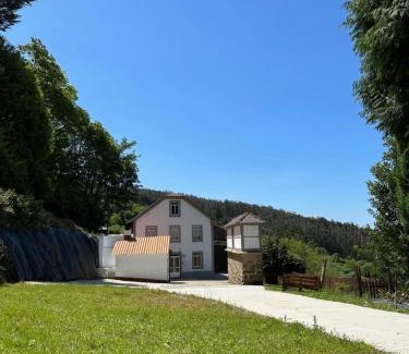 Cedeira House | Family-Friendly Getaway at Casa Candales with Kitchen