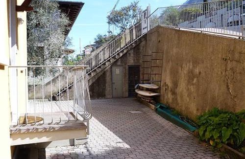 Malcesine Apartment | Oceanfront Retreat at Casa Banterla for Family Getaways
