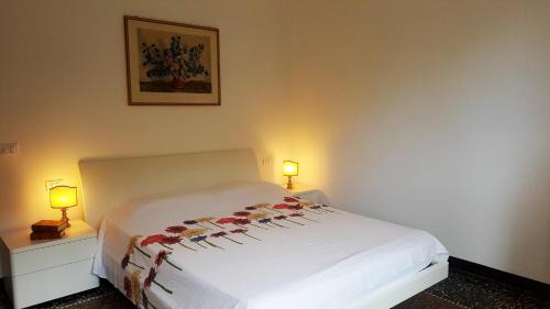 Bogliasco Apartment | Cozy Casa Barbara: Family-Friendly Stay with Hot Tub