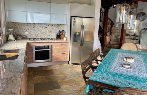 Puerto Villamil House | Casa Baronesa Waterfront Villa: Ocean View with Pool & Spa