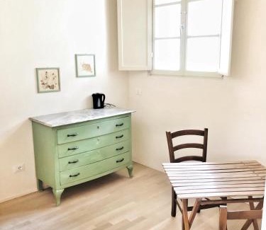 Peschiera Maraglio Bed & Breakfast | Casa Barteèi